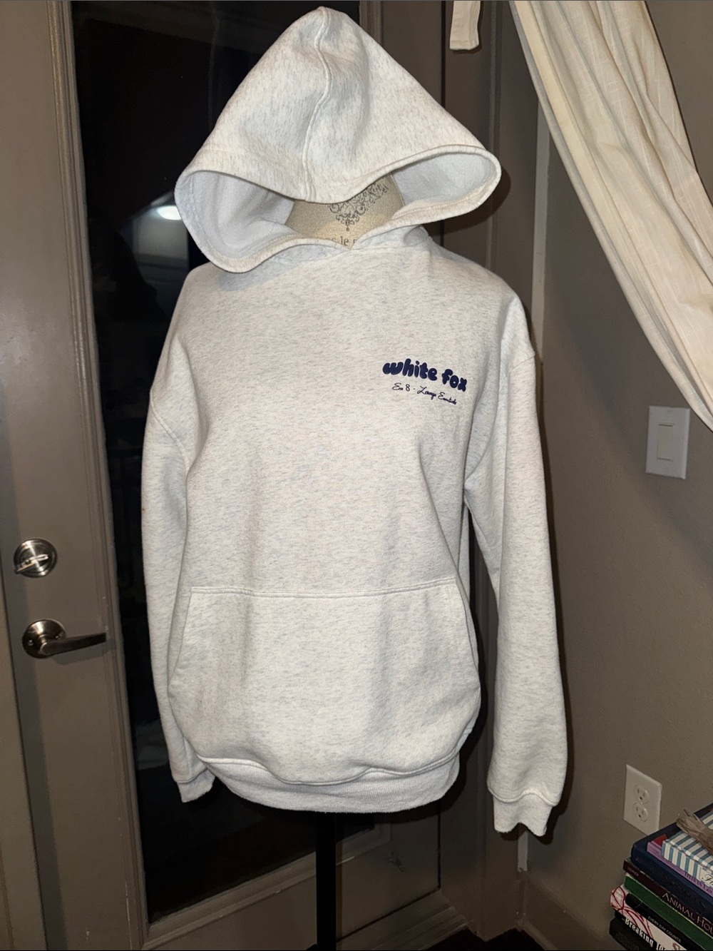 White Fox Heather Gray Hoodie with Navy Logo Lounge Essentials era 8 XXS /XS